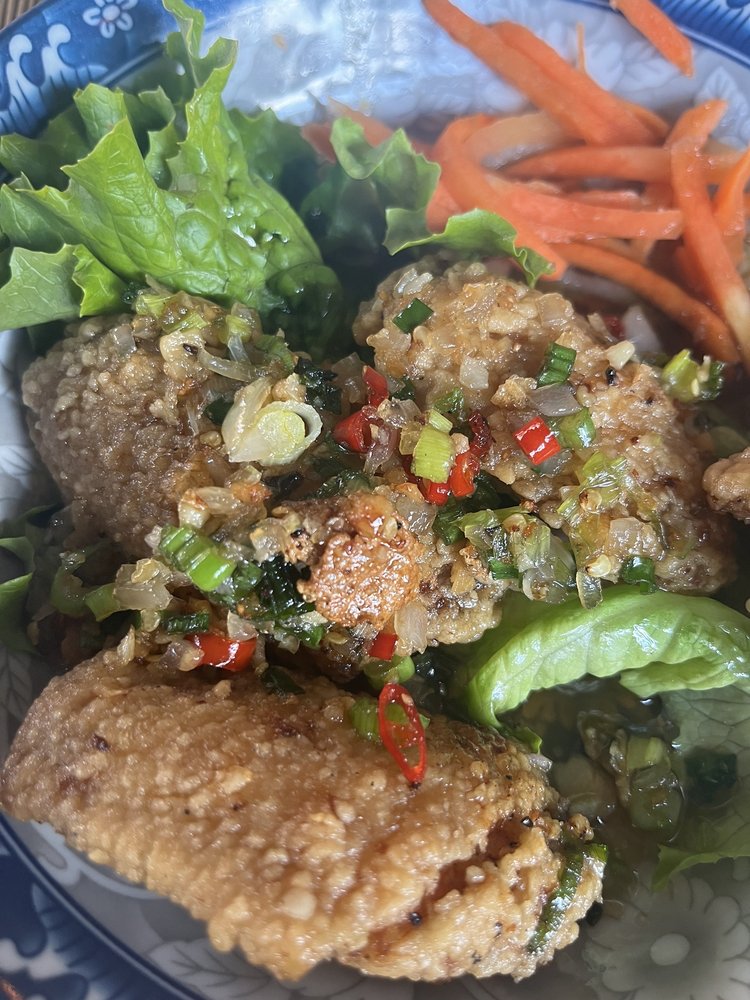 Crispy Spicy Organic Chicken Wings