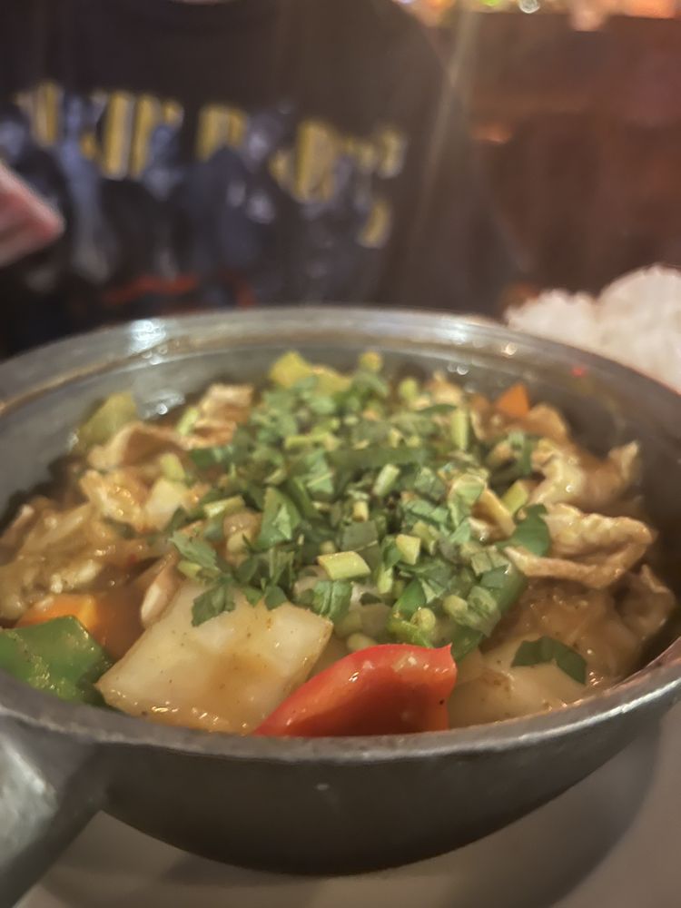 Iron Pot Lemongrass Curry