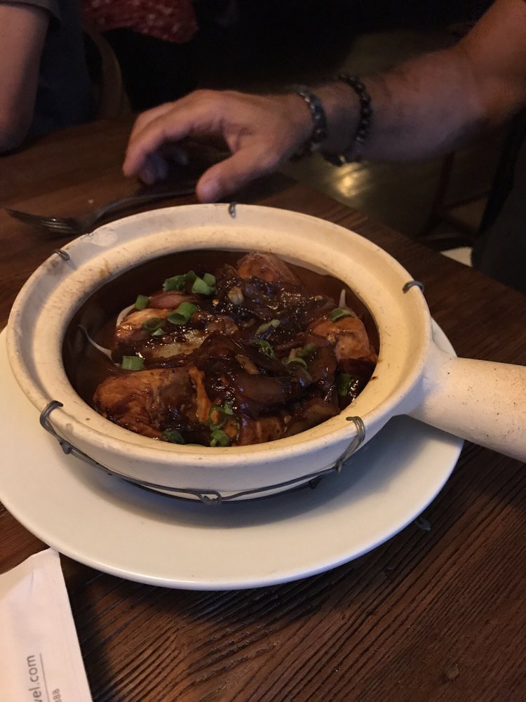 Clay Pot Veggies Tofu