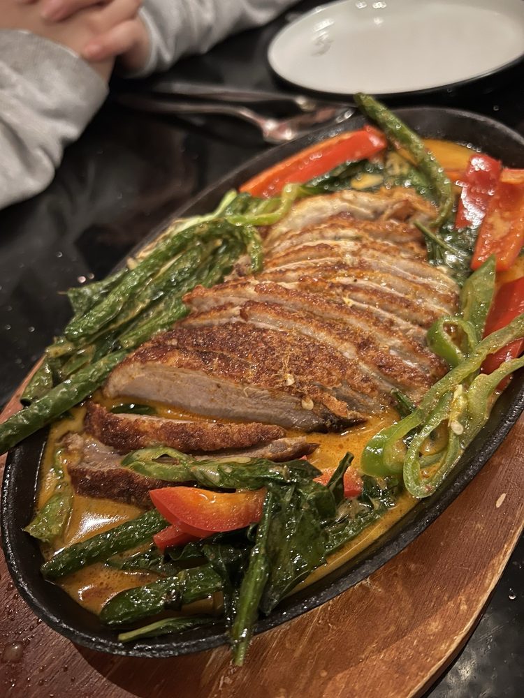 Phnom Penh Roast Duck