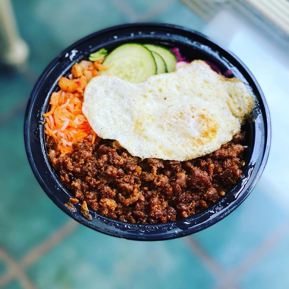 B. Caramel Pork Bowl