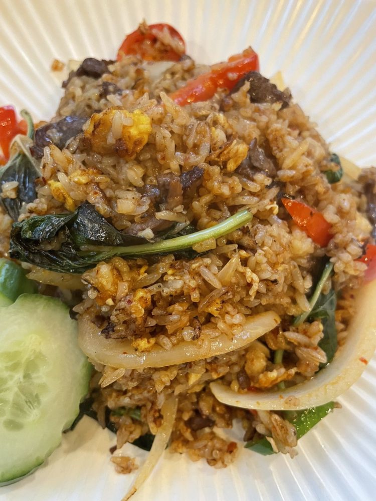 Spicy Basil Fried Rice