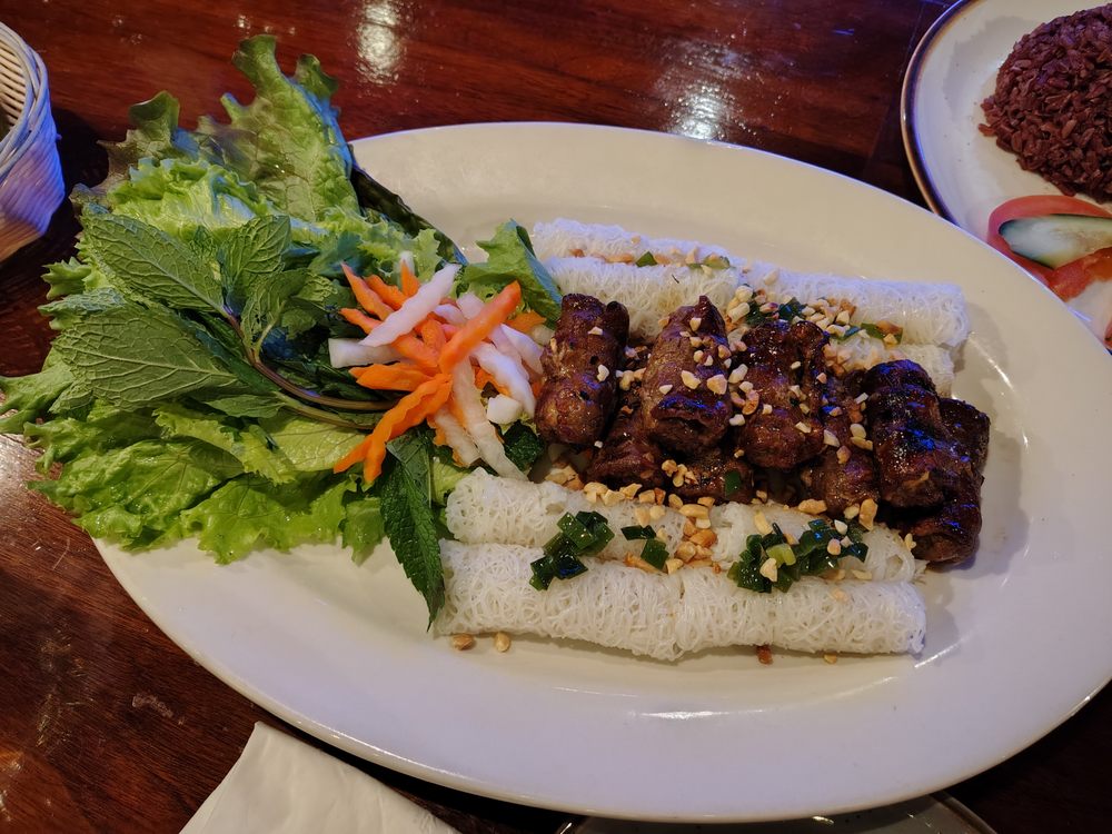 Grilled Lemongrass Beef Rolls