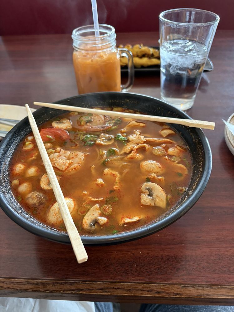 Tom Yum Noodle Soup
