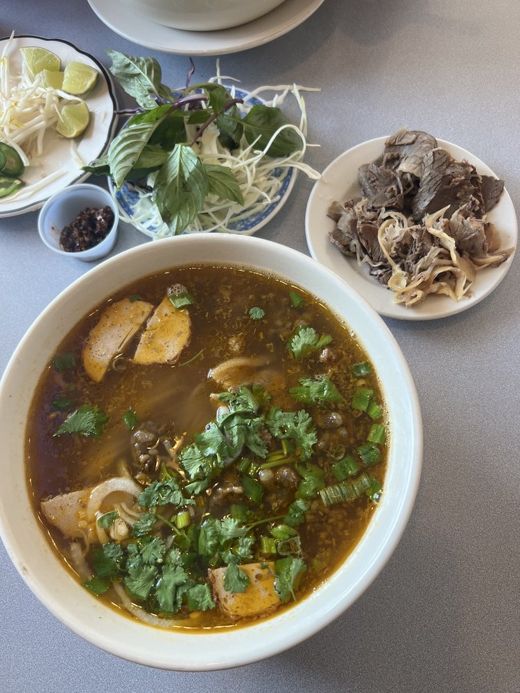 Bun Bo Hue