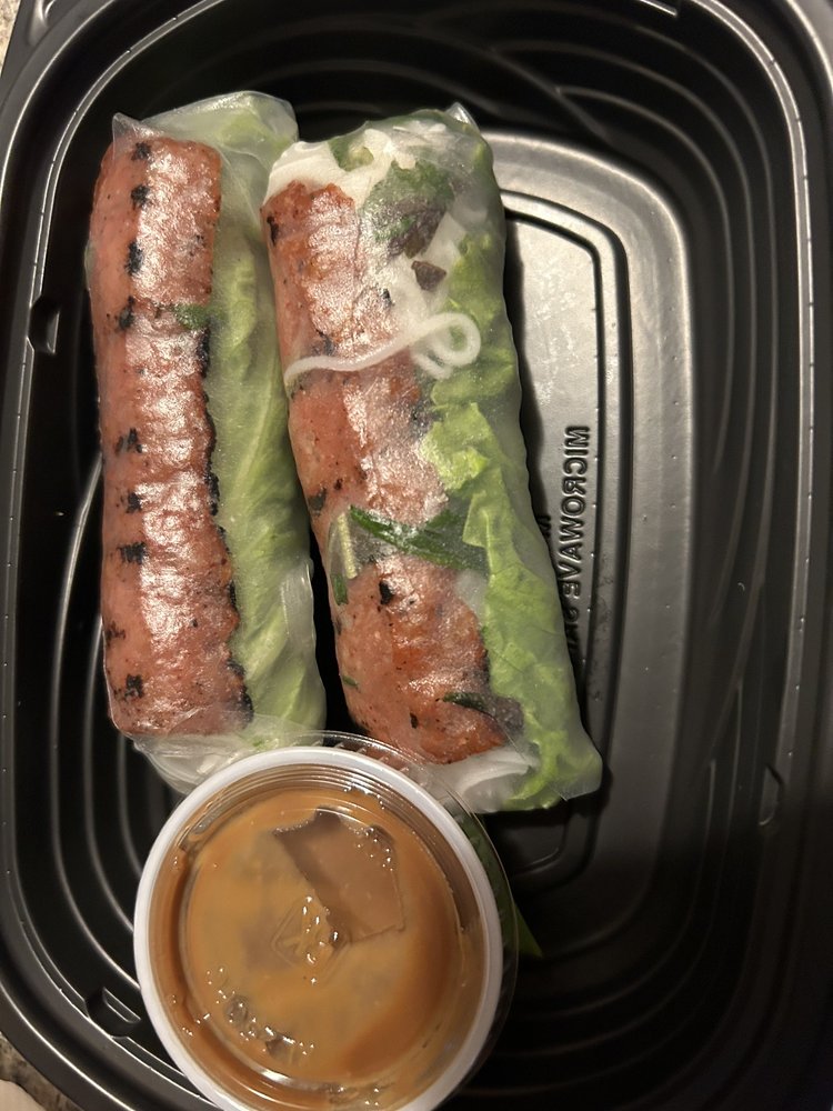 15s Grilled Pork Sausage Spring Roll