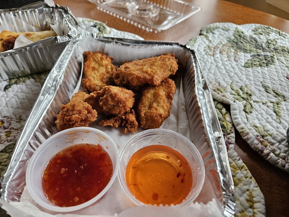 Lemongrass Chicken Wings