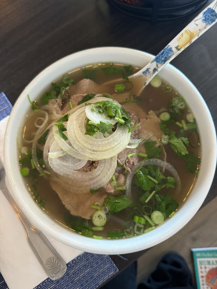 Pho Tai Nam L