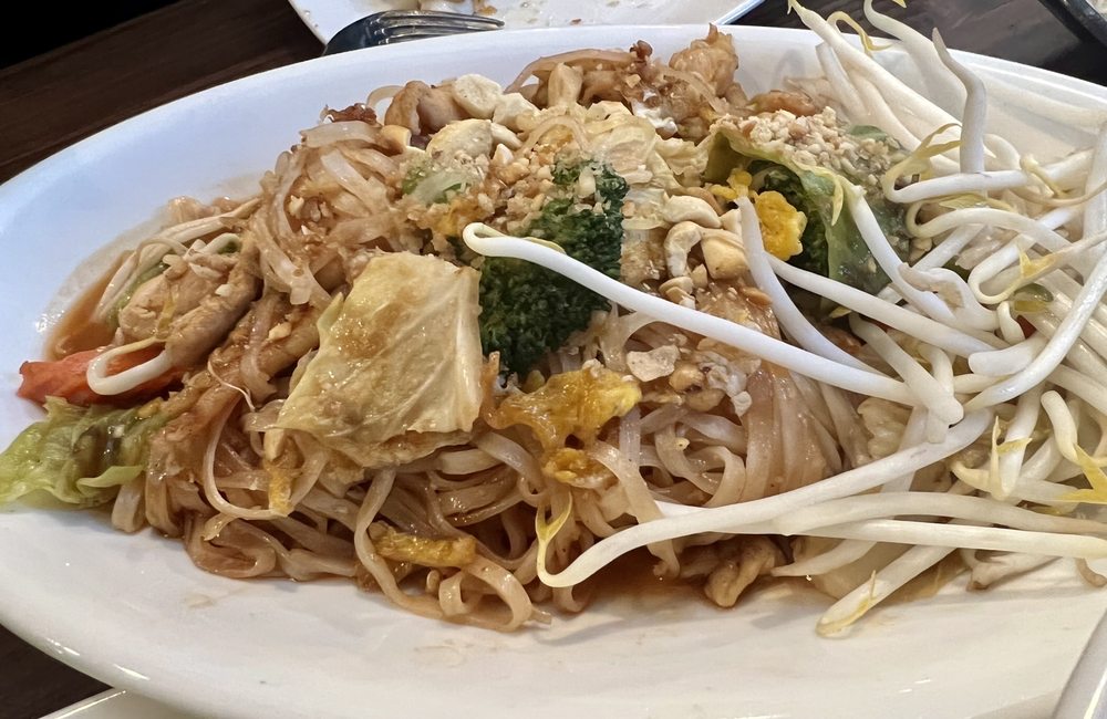 Chicken Pad Thai