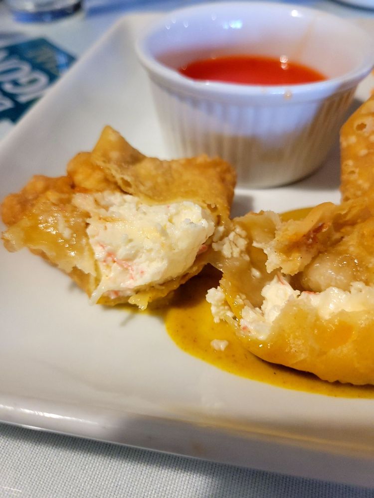 Crab Cheese Wontons