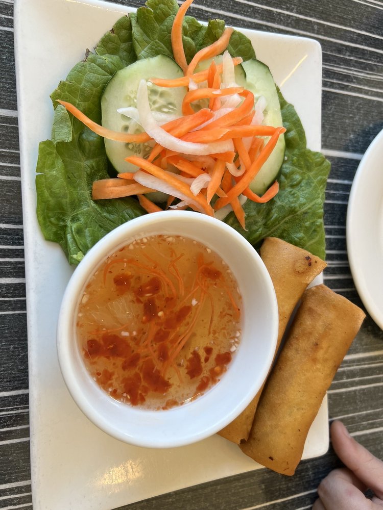 Chả Giò / Vietnamese Egg Rolls