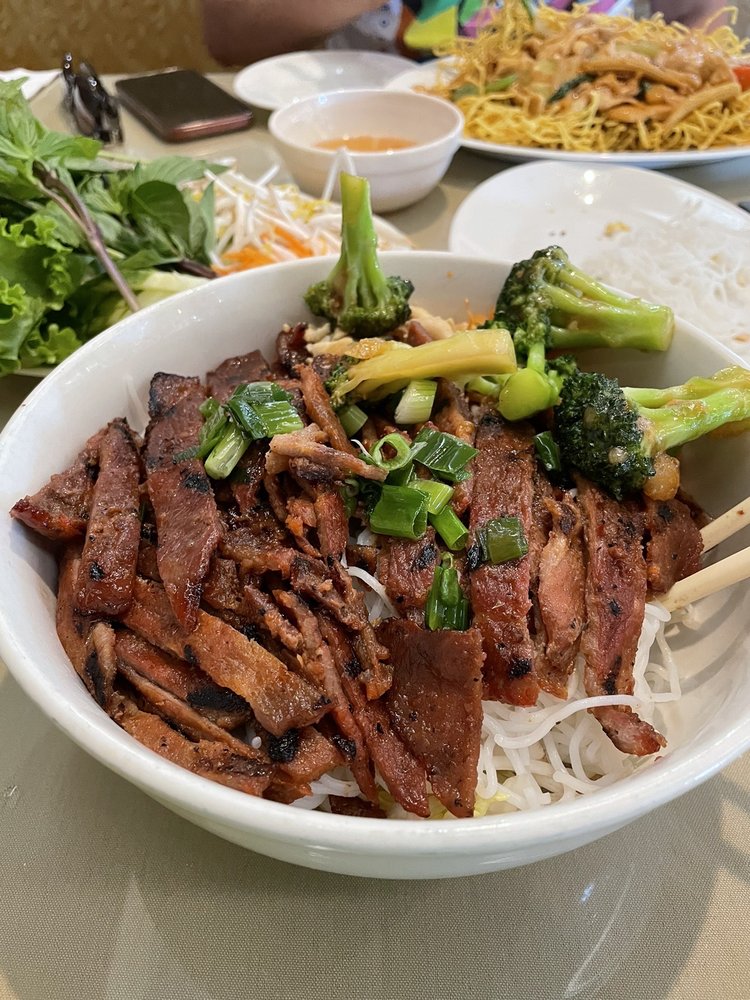 Grilled Pork Noodle Bowl