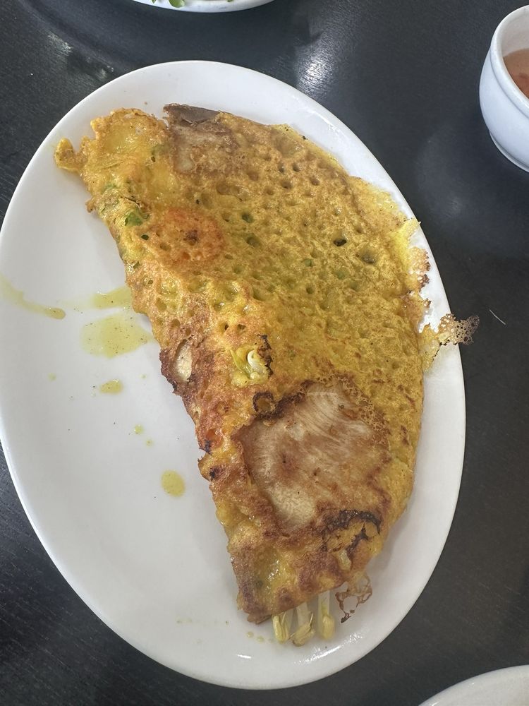 Bánh Xèo / Vietnamese Crepe