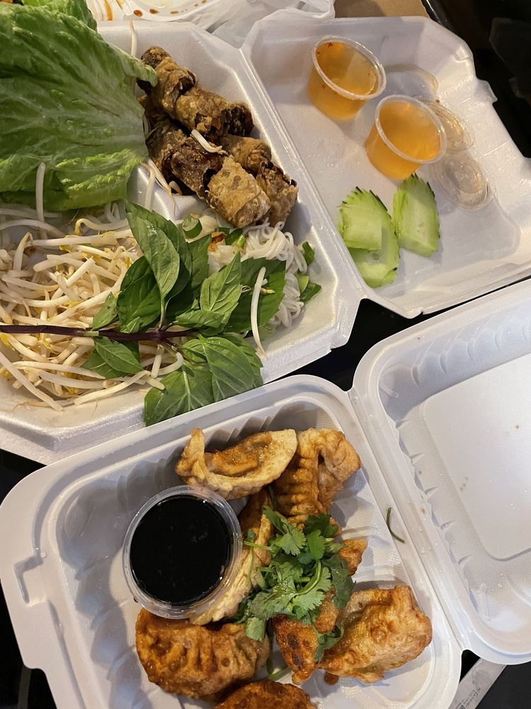 Vietnamese Egg Rolls
