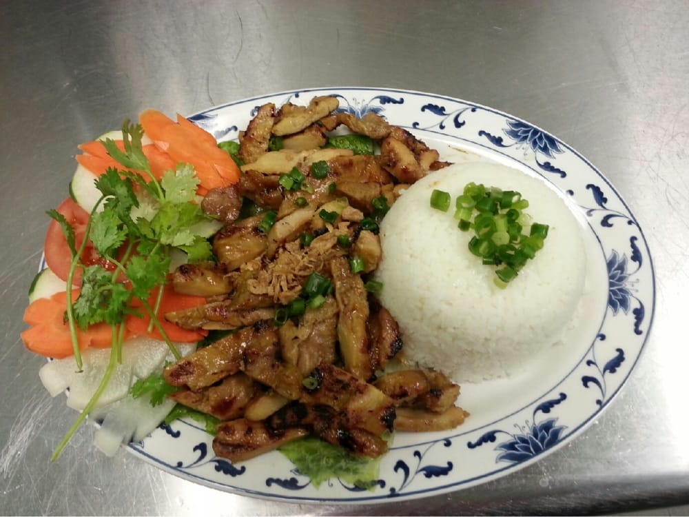 Grilled Chicken Steamed Rice Plate