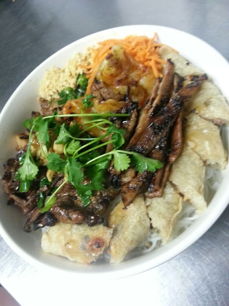 Combination Noodle Bowl