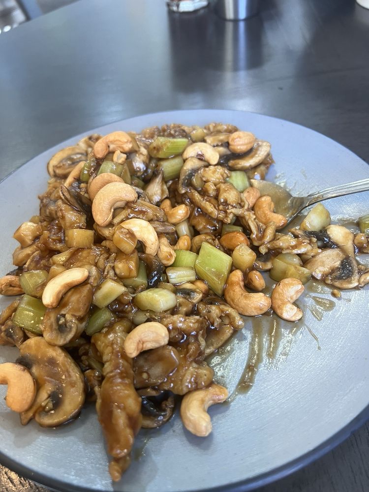 Cashew Chicken