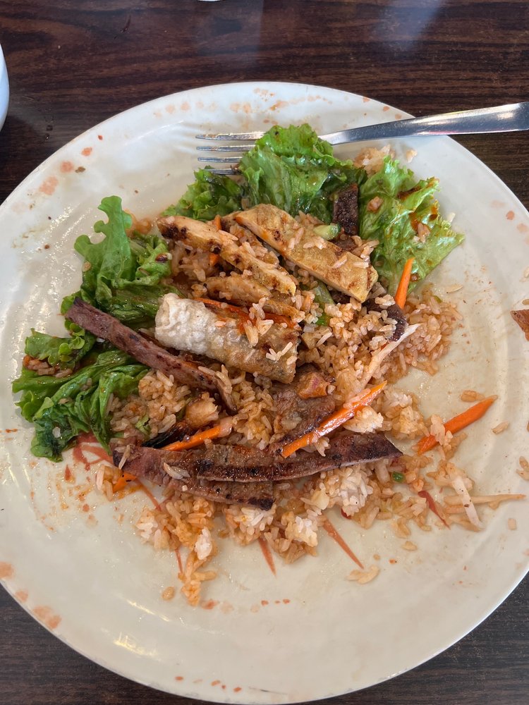 Combination Plate - Com Dac Biet