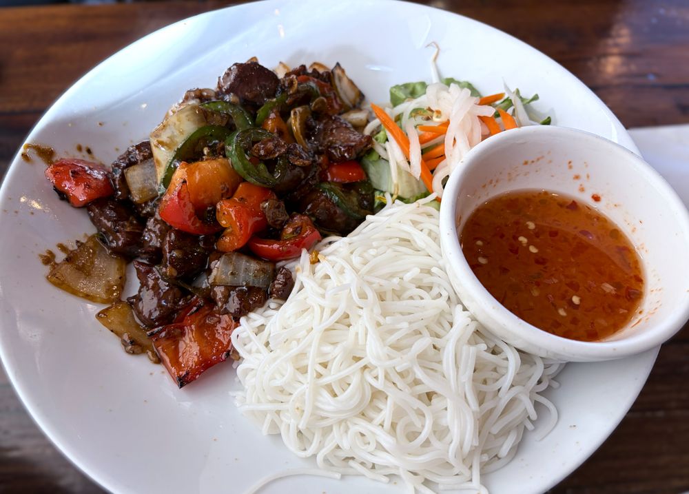 2s. Special Rice Noodles Plate