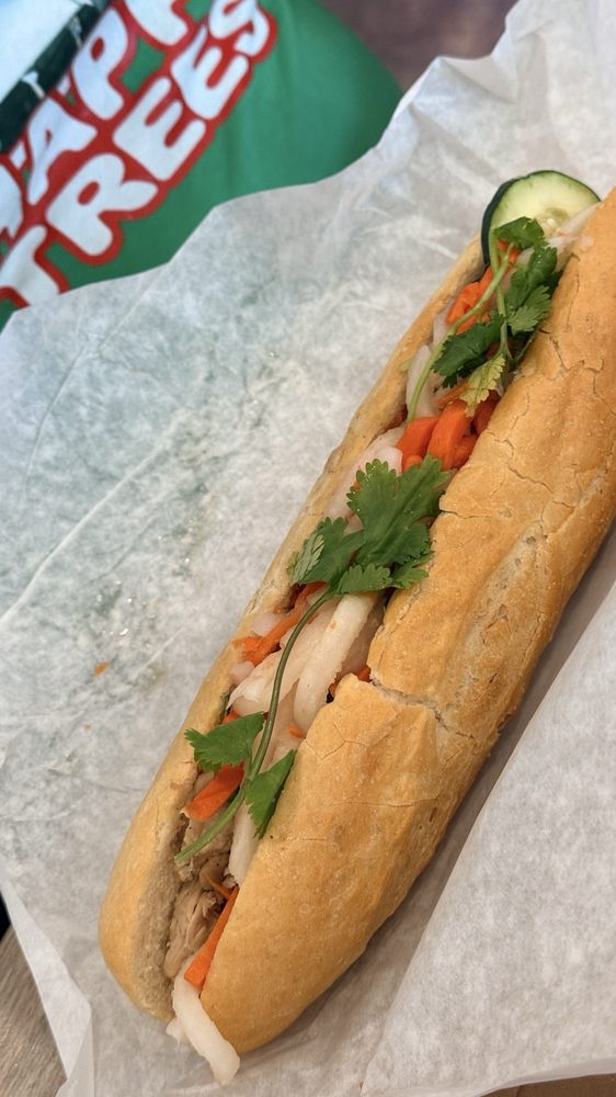 Chicken Banh Mi