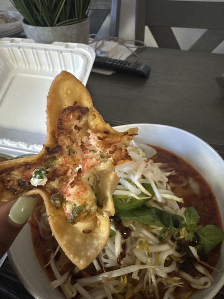 14c. Crab Cheese Wonton