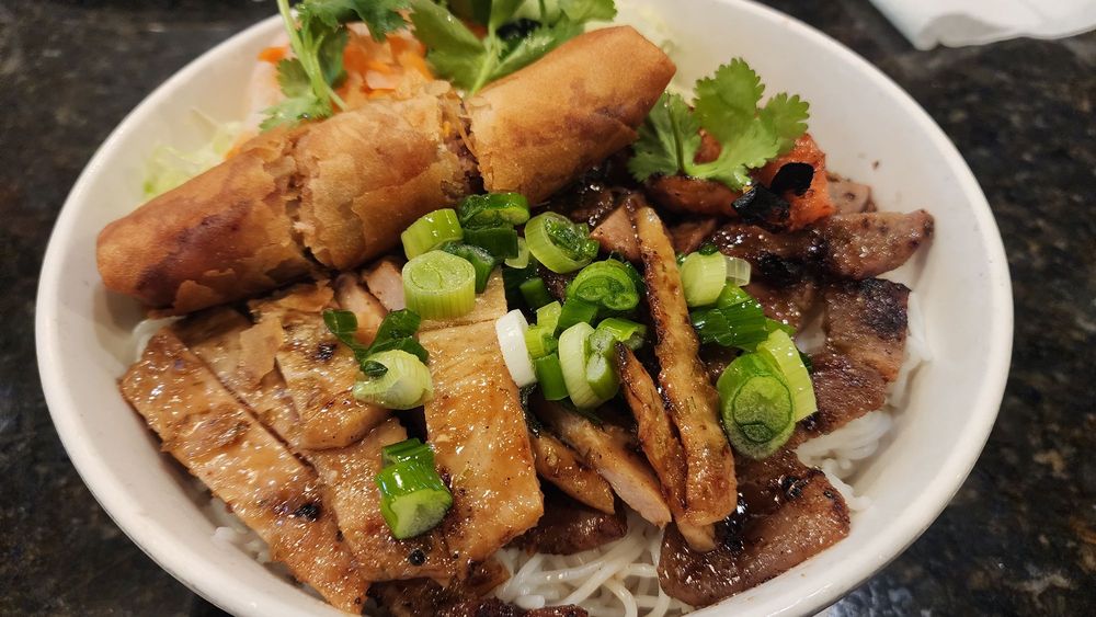 Grilled Meat Noodle Bowls