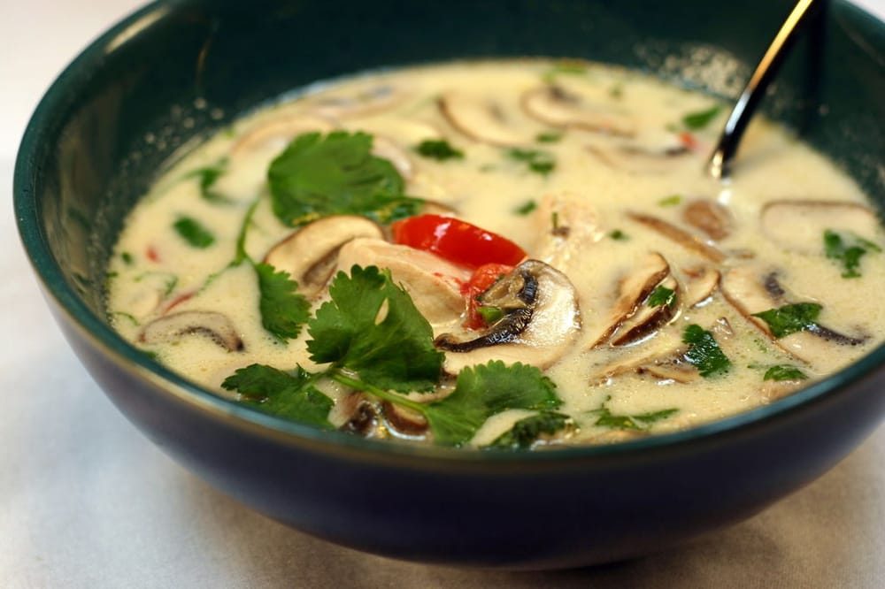 Tom Kha