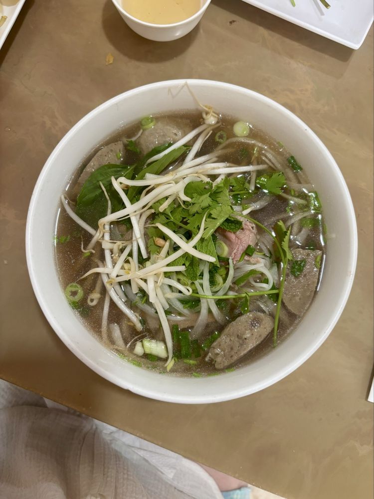 Pho Tai