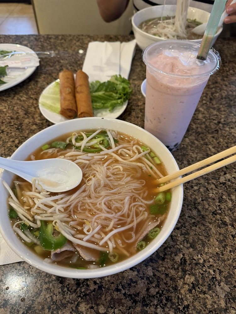 Pho Tai
