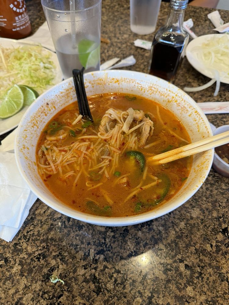 Bun Bo Hue