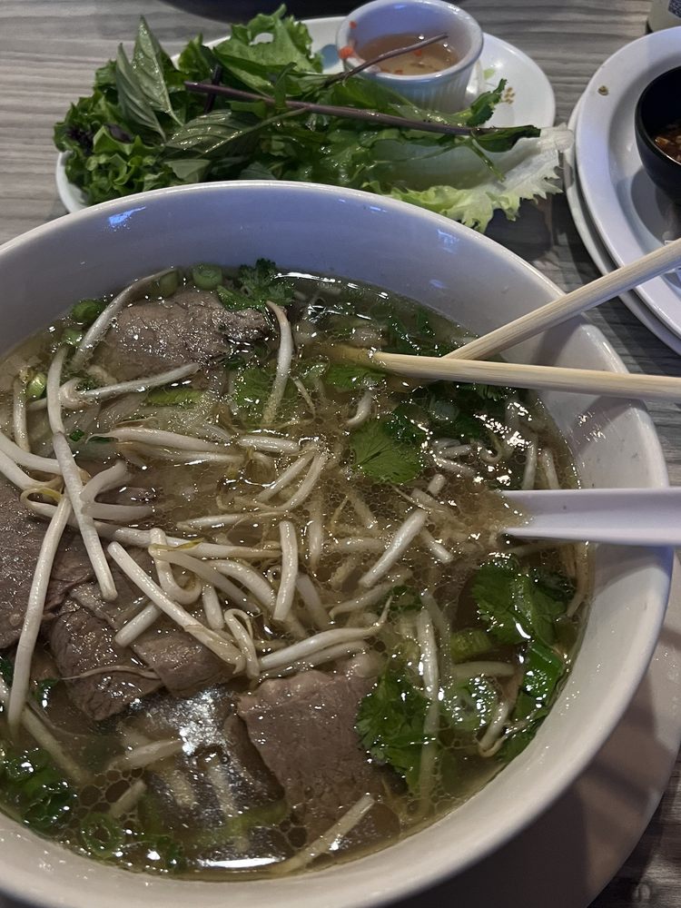 Pho Tai