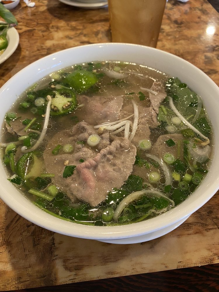 2-b. Phở Tái Bò Viên