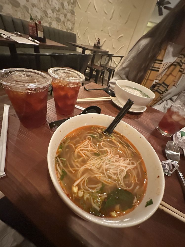 Pho Tai