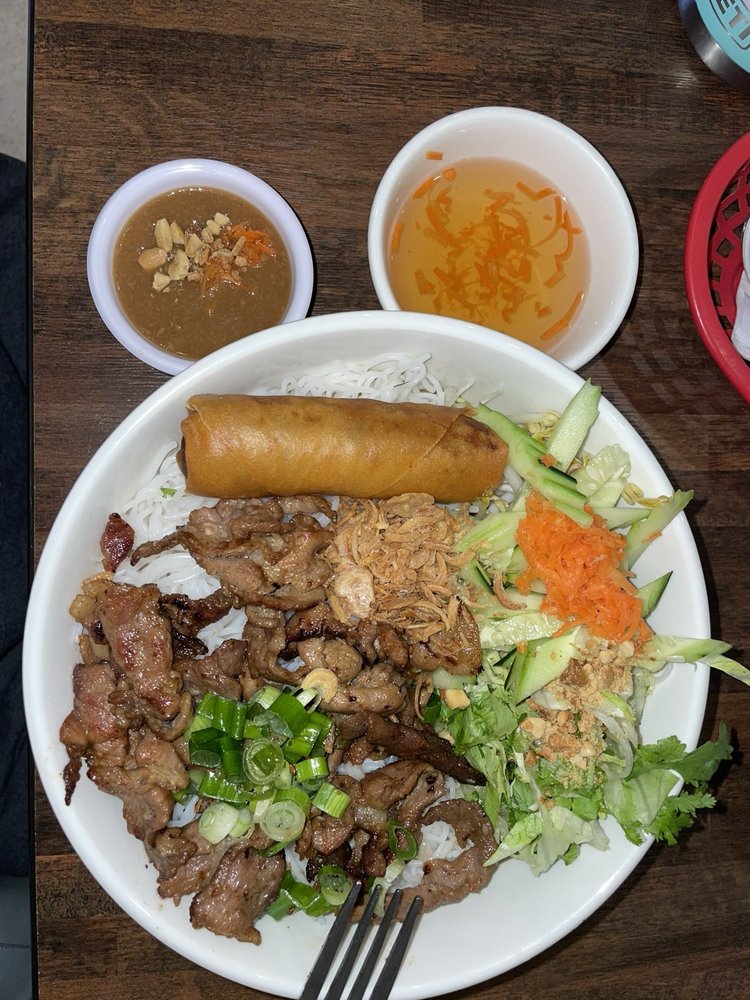 Vermicelli Noodle Bowl