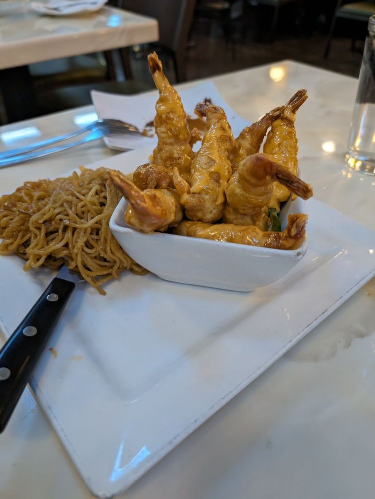 Tran's Firecracker Shrimp with Garlic Noodles Plate