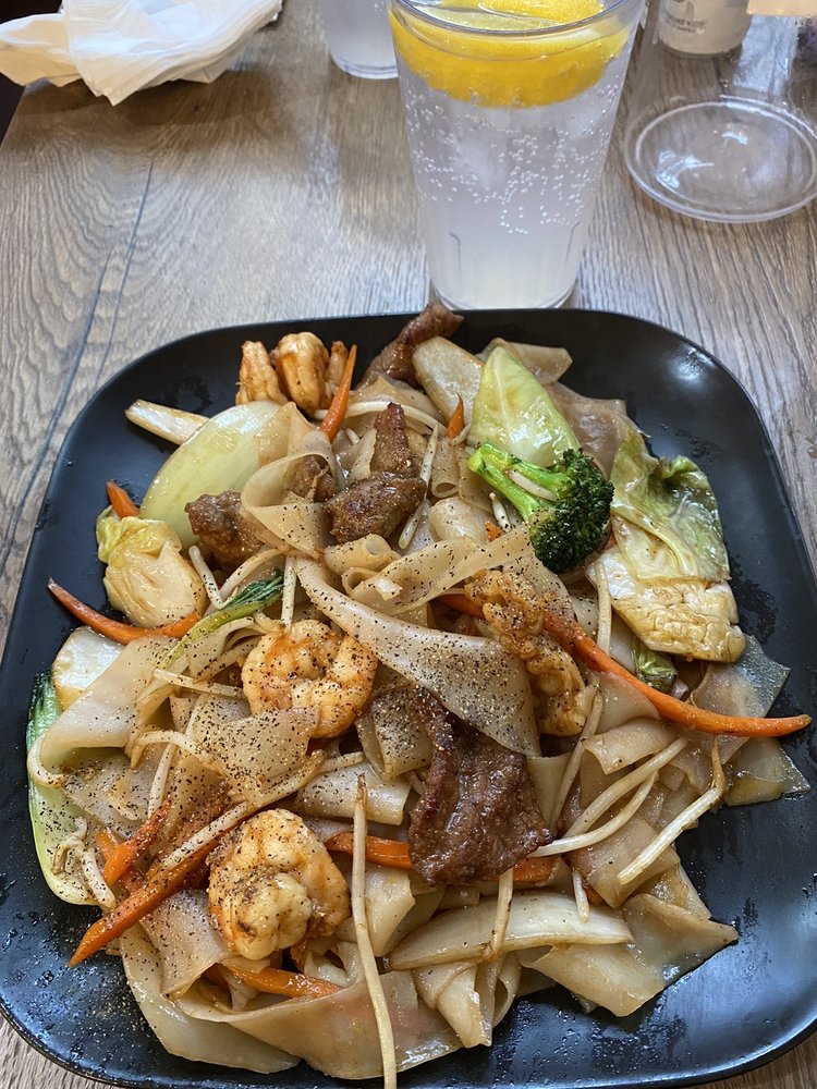 Drunken Noodles