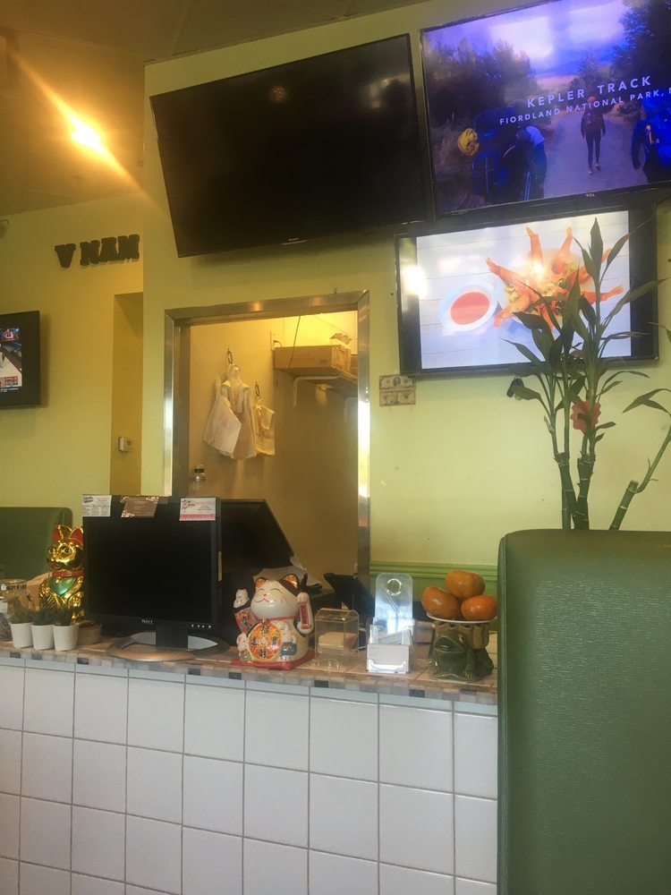 Grilled Beef Noodle Bowl