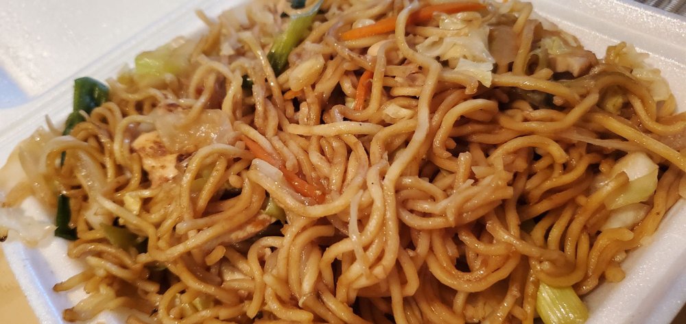Chicken Lo Mein