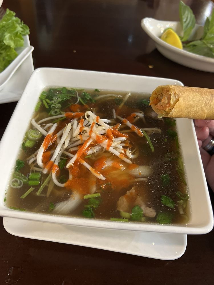 Pho Tai