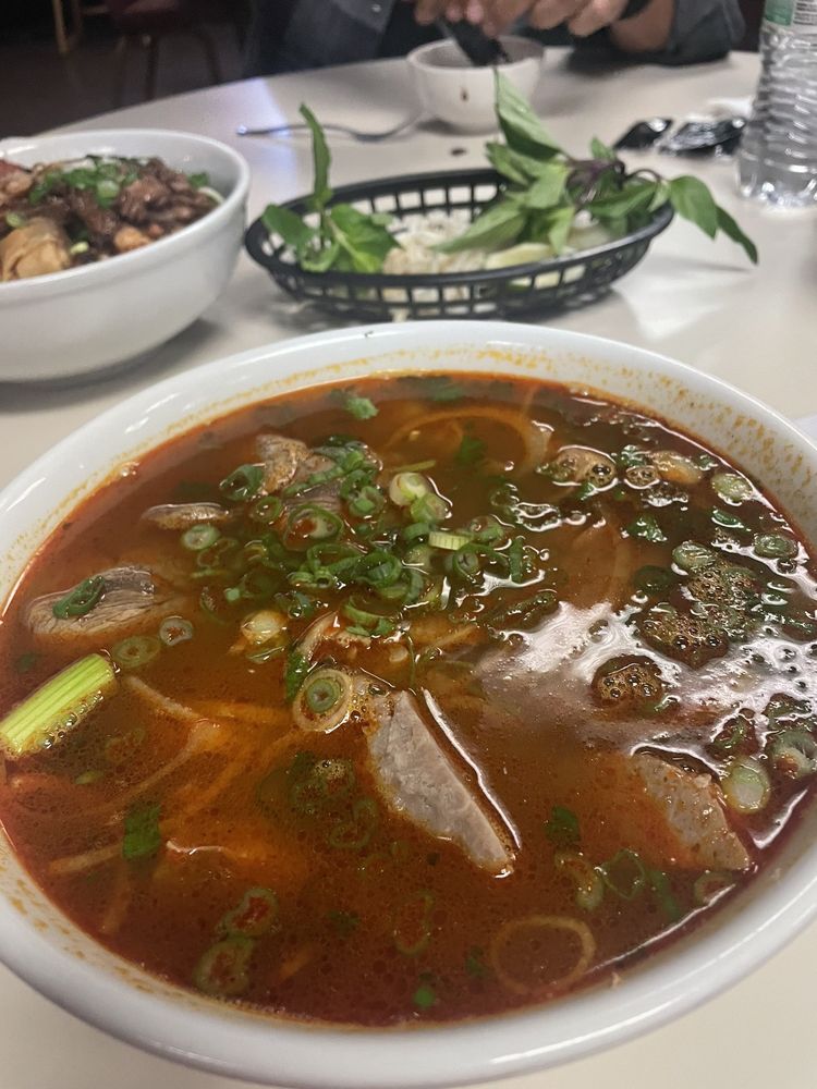 Bun Bo Hue