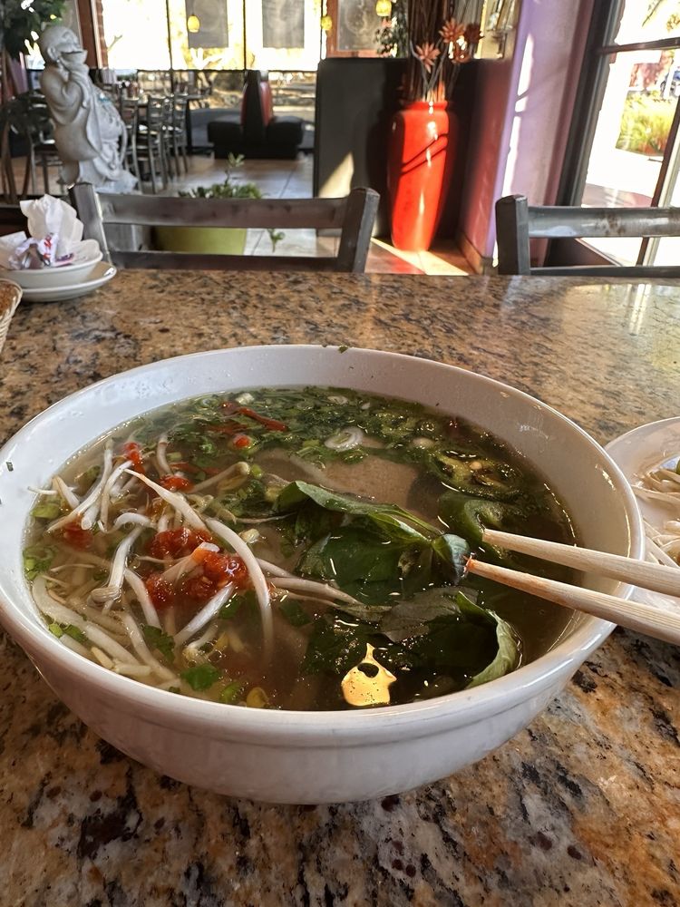 Pho Tai