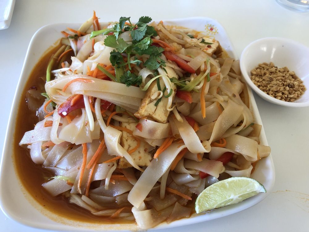 Spicy Pad Thai