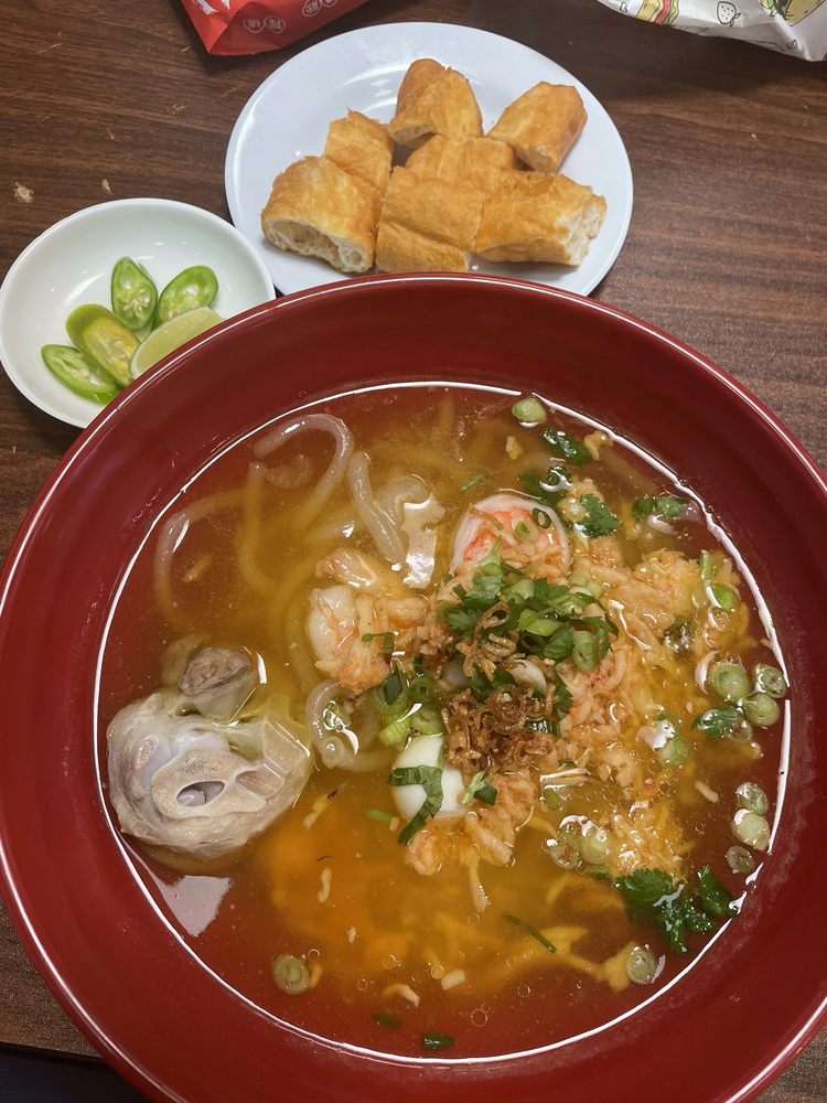 Banh Canh Cua