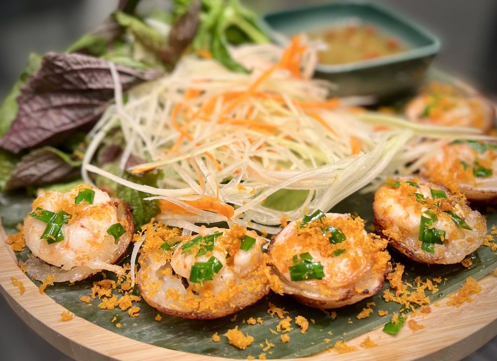 Luna Prawn Cakes