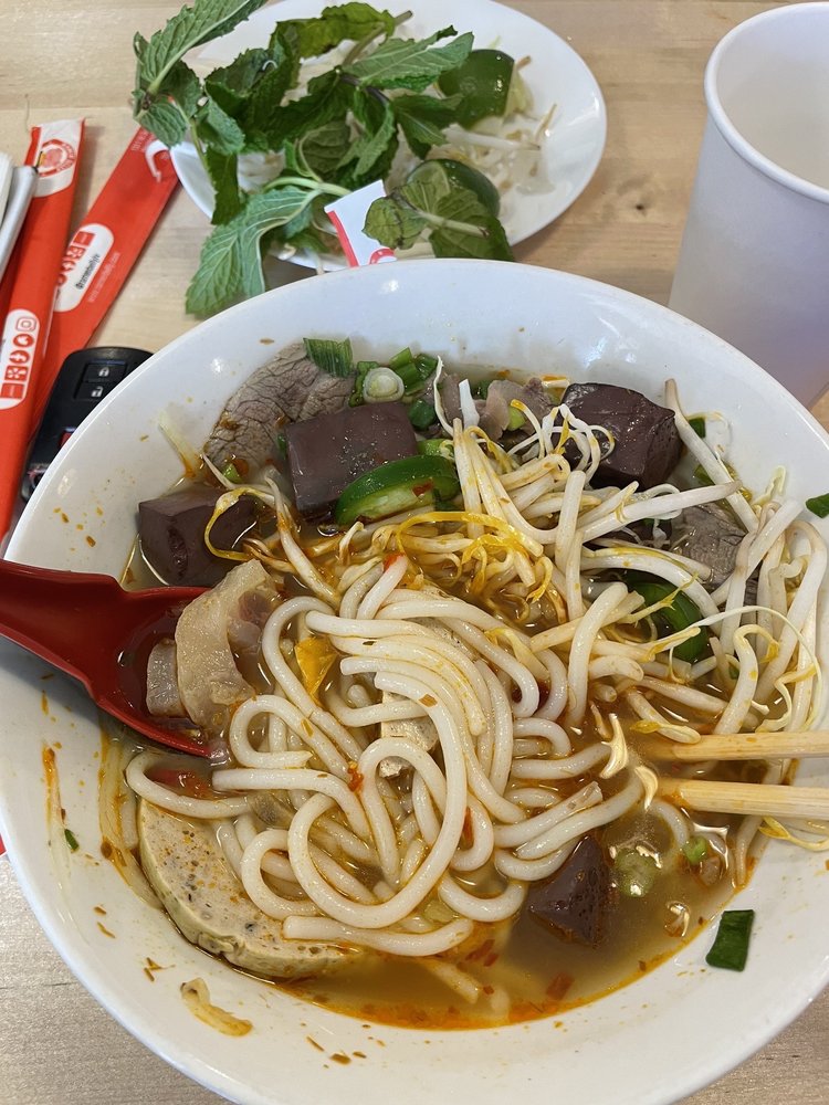 Bun Bo Hue