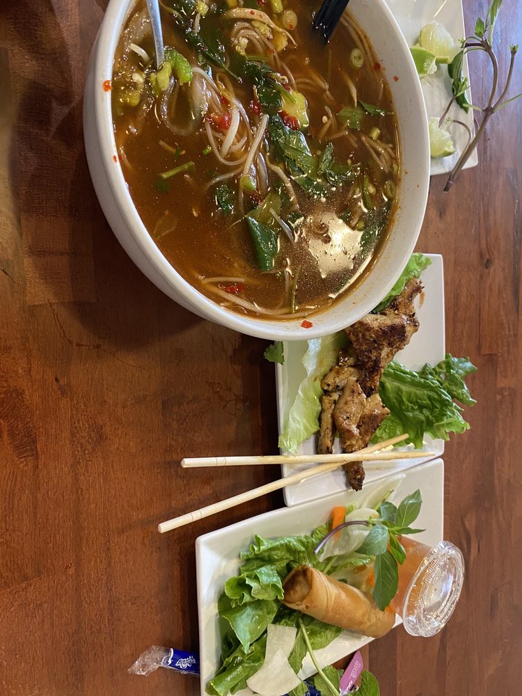 Grilled Chicken Pho