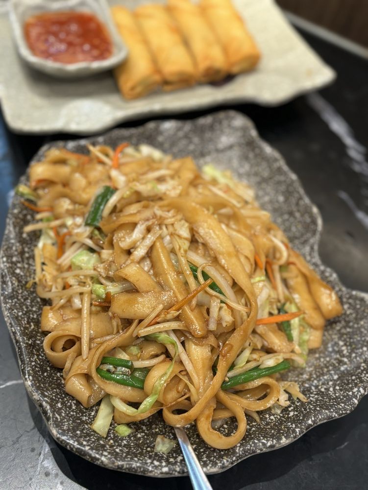 Pulled and Cut Noodle Soup