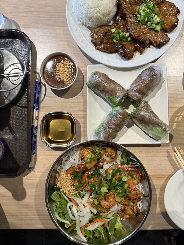 Grilled Pork Chop with Rice