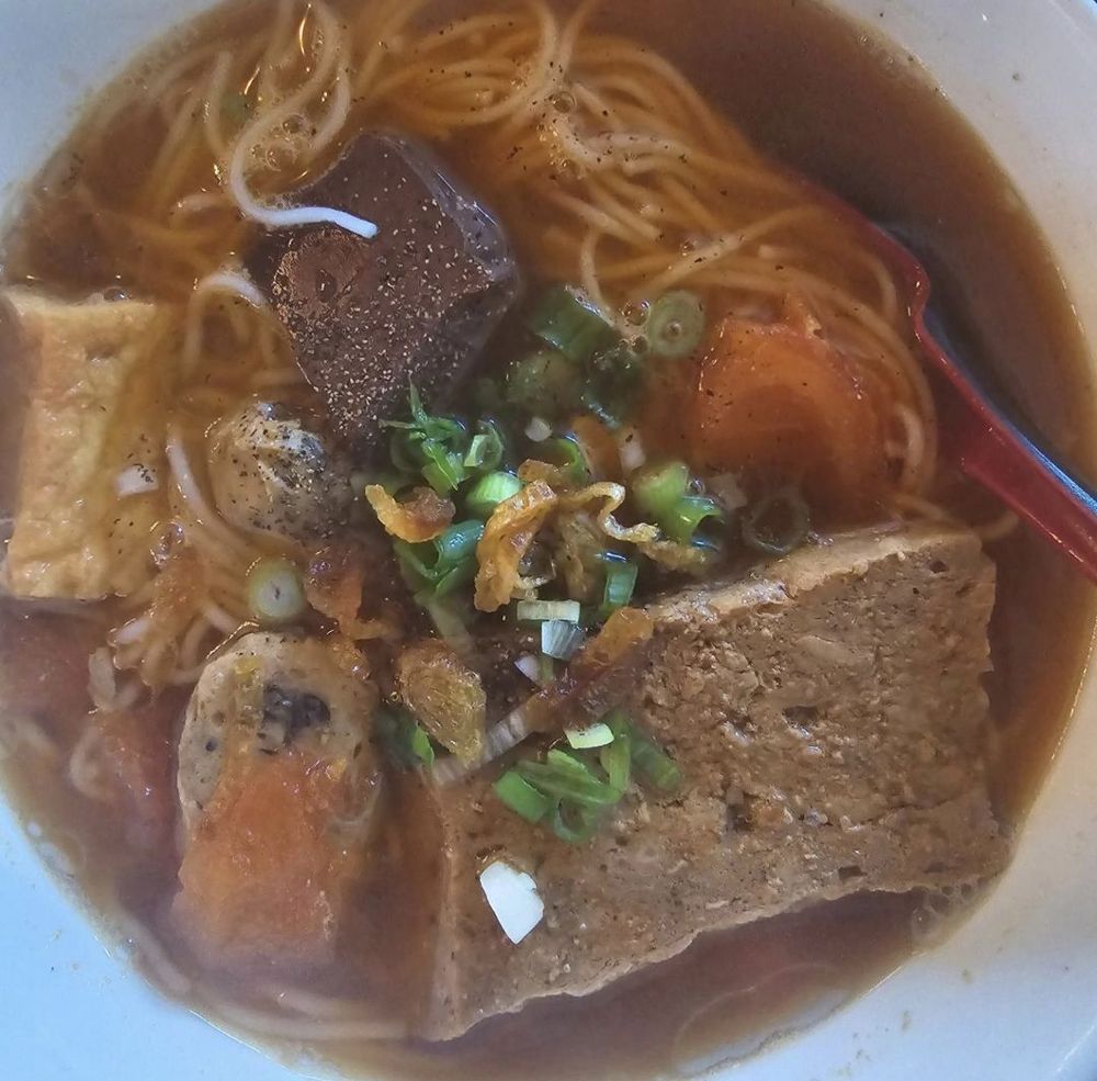 Bun Rieu