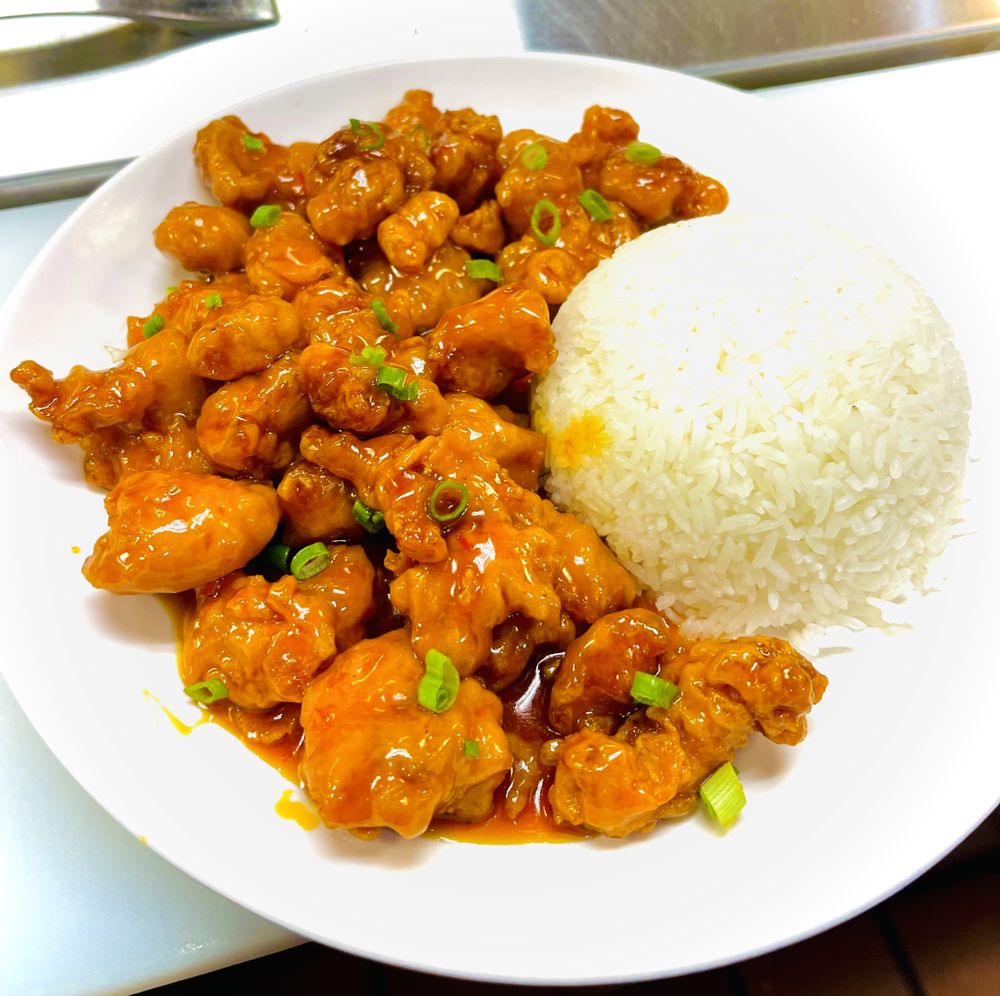 Orange Chicken W/ White Rice